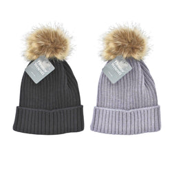 LADIES HAT WITH POM POM