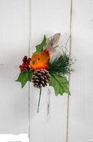 ROBIN WITH PINE CONE PICK