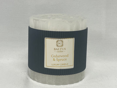 7.5CM X 7.5CM CEDARWOOD AND SPRUCE PILLAR CANDLE