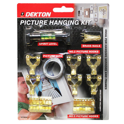 PICTURE HANGING KIT