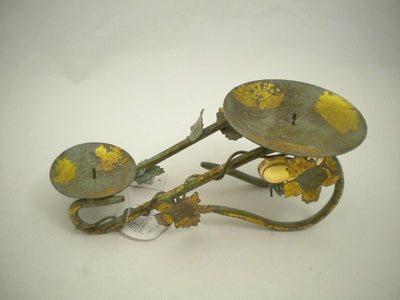 GREEN/GOLD METAL CANDLE HOLDER WITH GLASS BERRIES