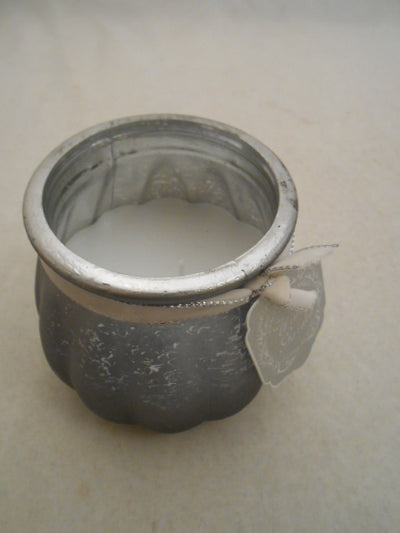 9.5CM X 8.5CM GLASS WAX SNOW FLAKE CANDLE POT