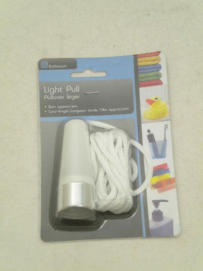 WHITE PLASTIC LIGHT PULL